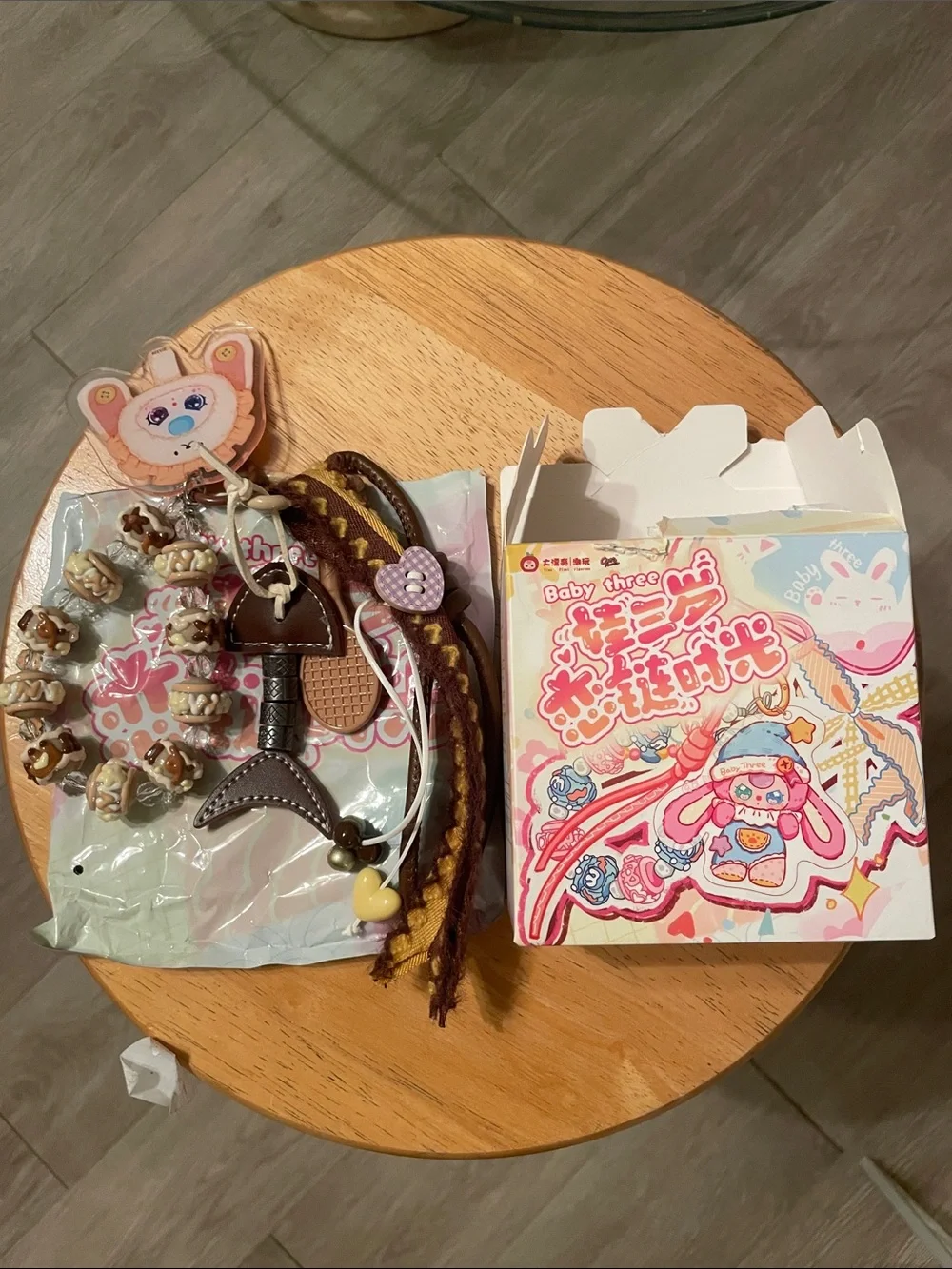 Baby three love chain time blind bag